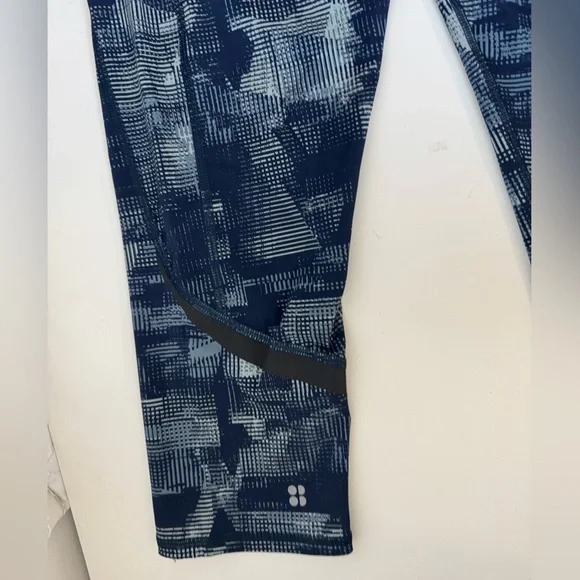 Sweaty Betty Leggings Blue White Grid Pattern 7/8 Length M - Picture 10 of 13